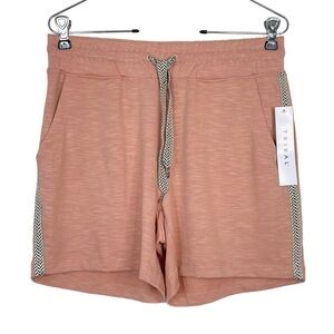Tribal Pull On Pocket Shorts in Clay, Small